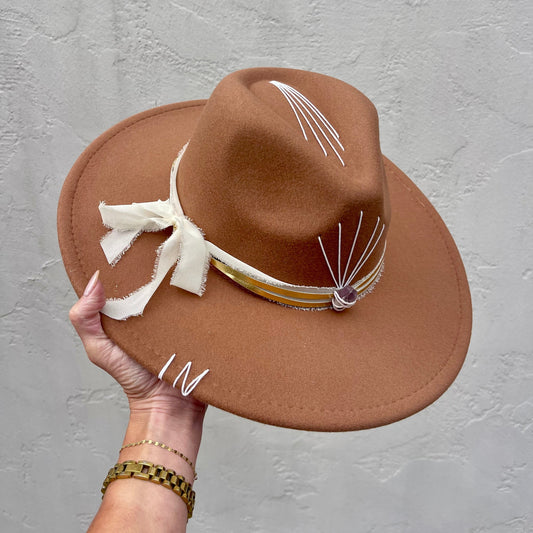 Ray of Alma – Espresso with Amethyst & Cream/Gold Trim