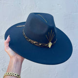 Ray of Alma – Black with Citrine & Snakeskin Studded Band