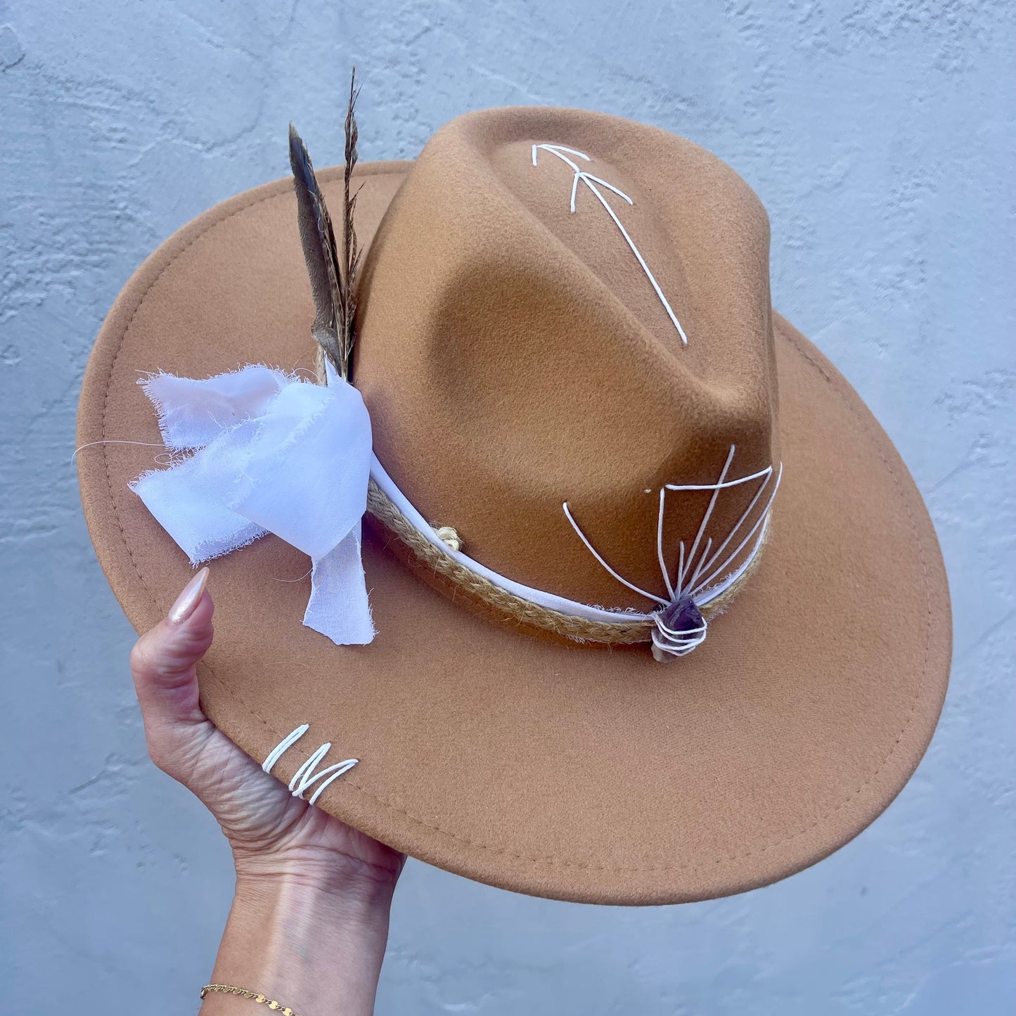 Seta da Alma – Camel with Amethyst & Rope Banding