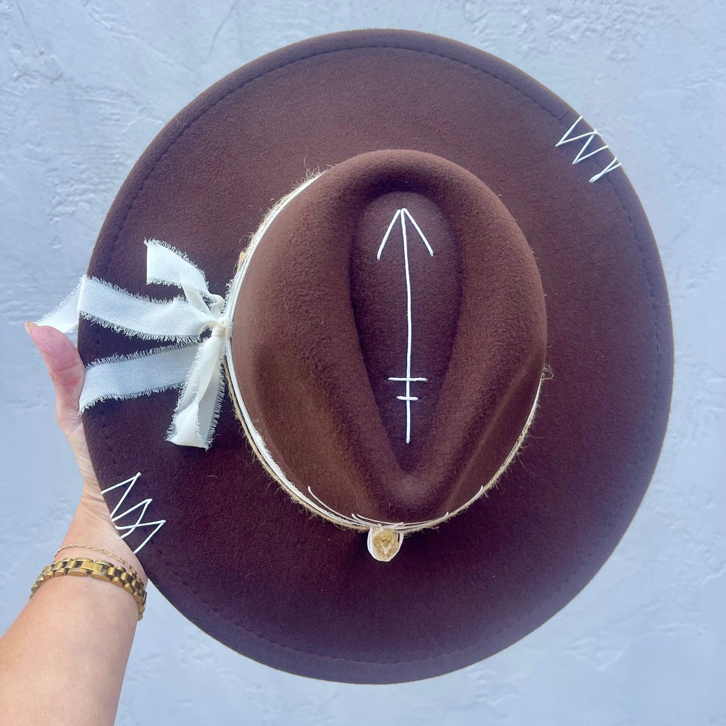 Imperfectly Perfect - Seta da Alma - Brown with Cirtrine