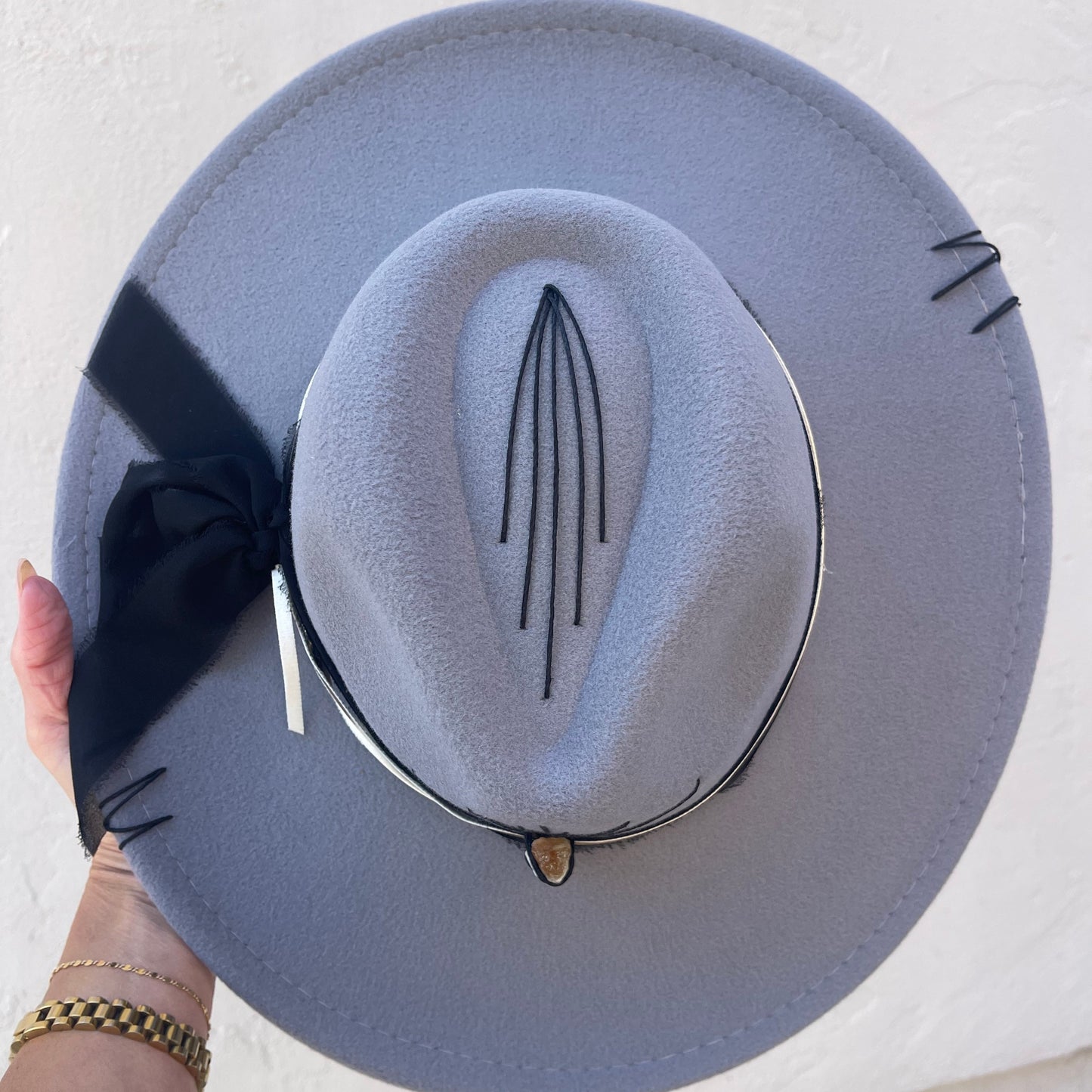 Crown of Light – Gray with Citrine & Black/Gold Band