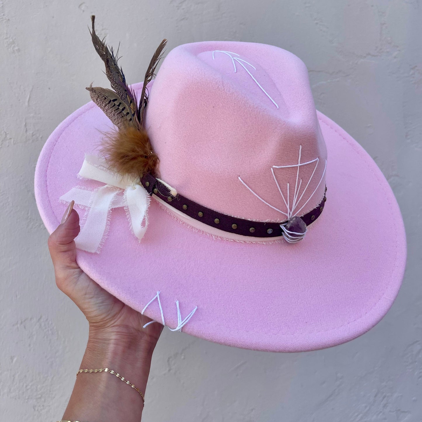 Seta da Alma – Pastel Pink with Amethyst & Brown/ Cream Band