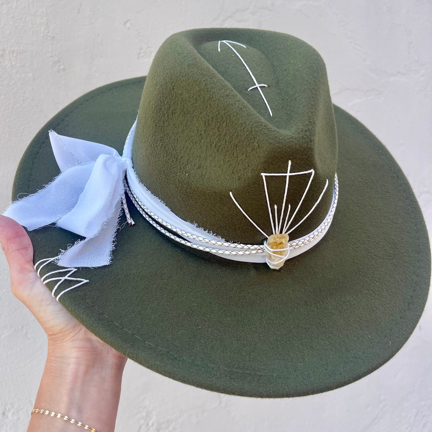 Seta da Alma – Forest Green with Citrine & White Band