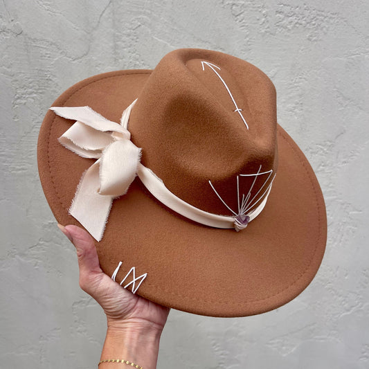 Seta da Alma – Espresso with Amethyst & Cream Ribbon