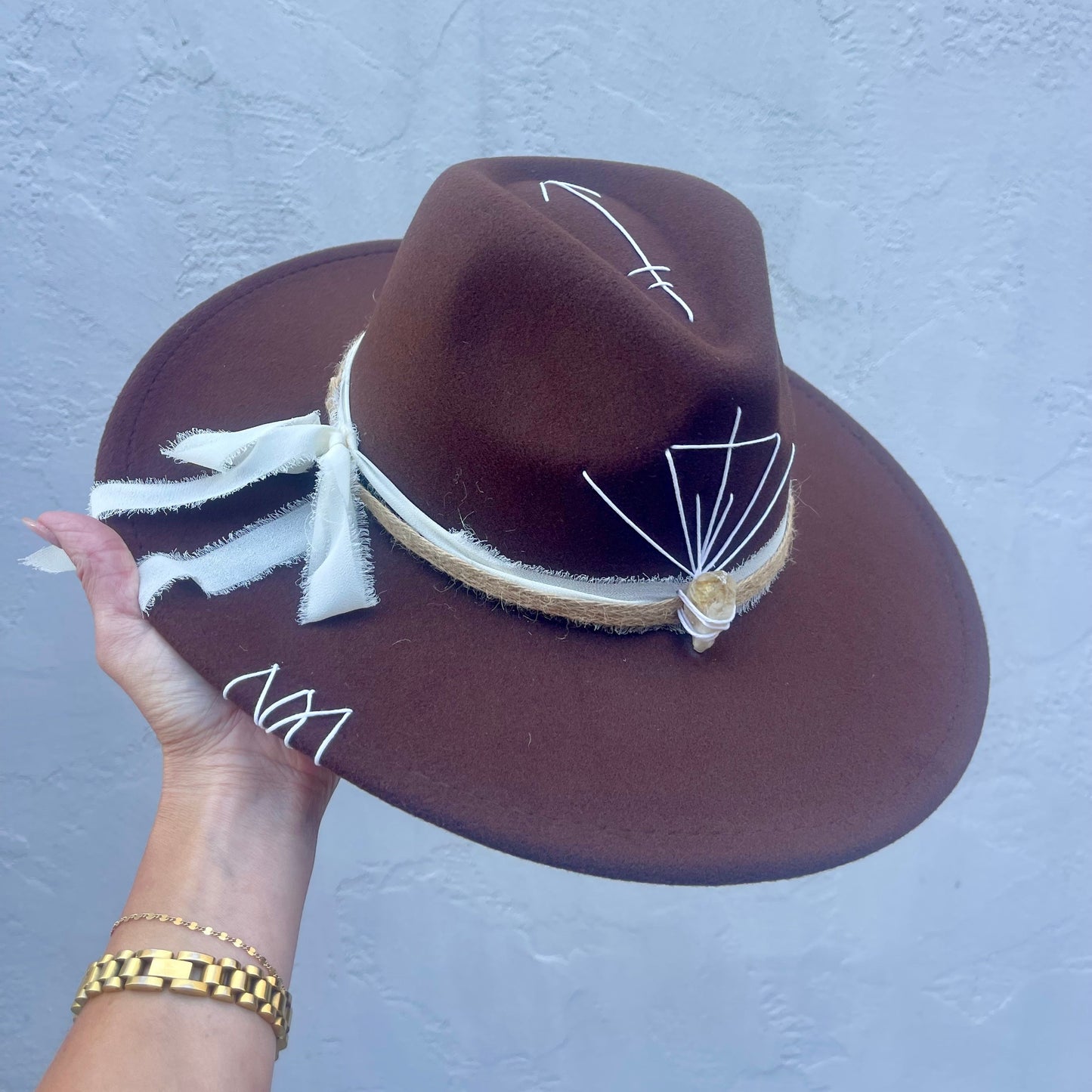 Imperfectly Perfect - Seta da Alma - Brown with Cirtrine