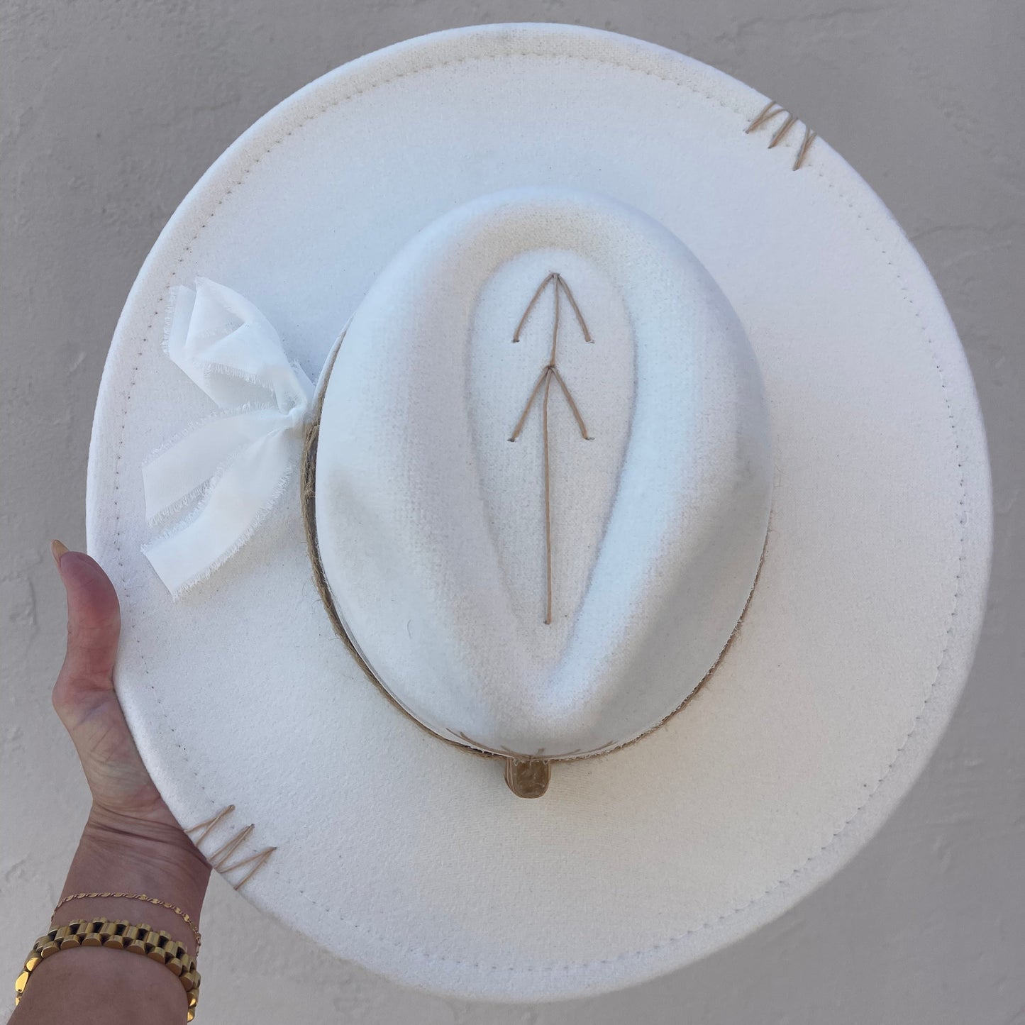 Raio da Alma – White with Citrine & Natural Band