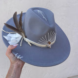 Alvarado - Gray with Amethyst & Natural Band