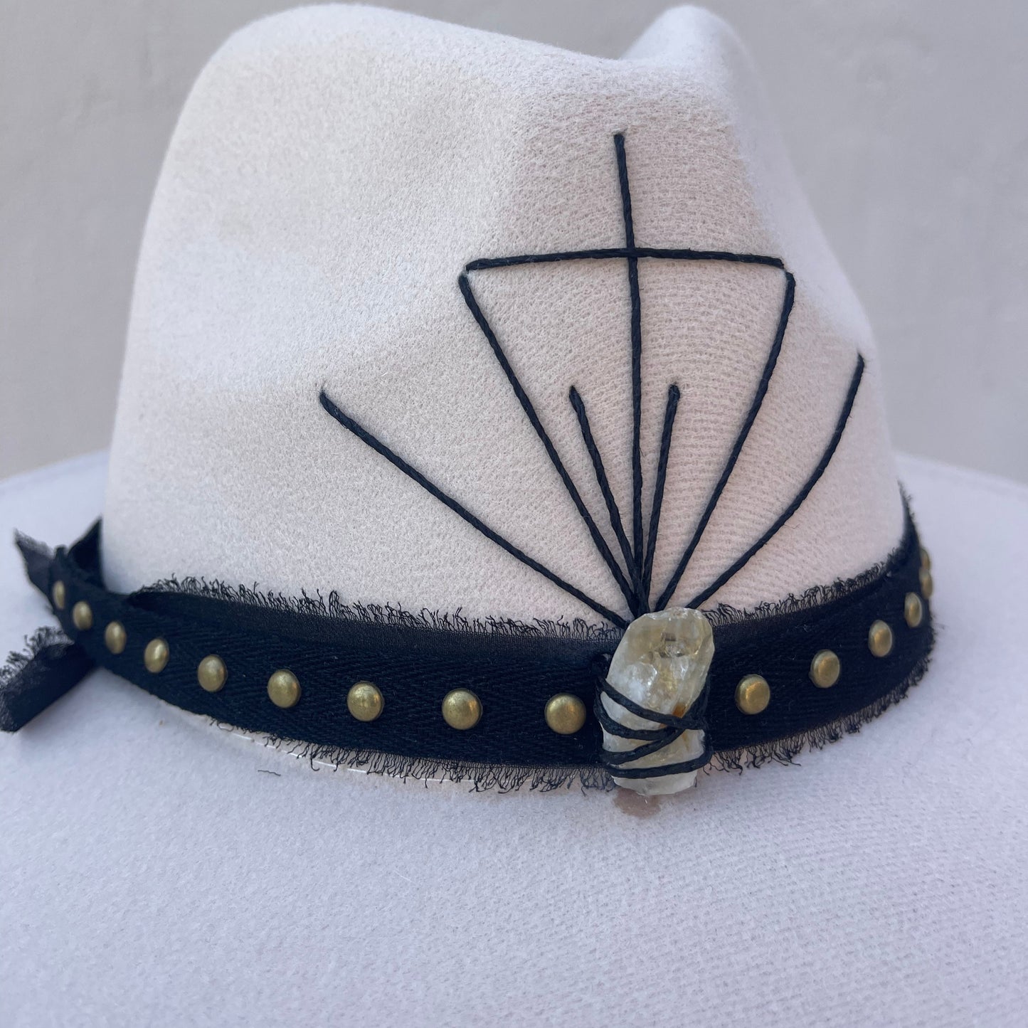 Imperfectly Perfect - Seta da Alma – Beige with Citrine